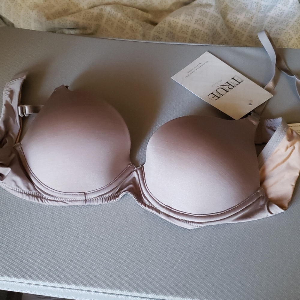 TRUE&CO push up bra 34A